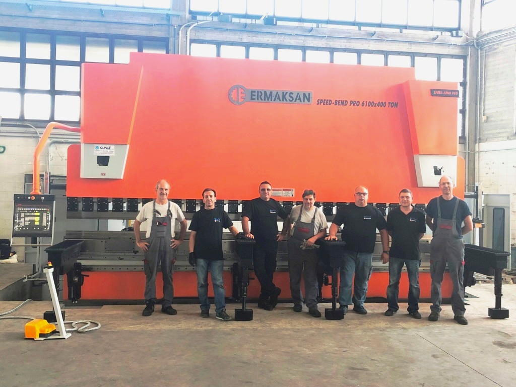 PIEGATRICE ERMAKSAN 400 TON, LUNGHEZZA 6100 MM.