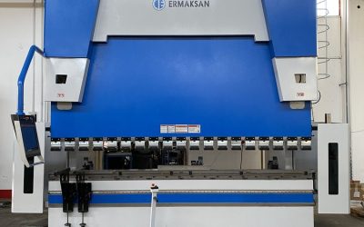 PRECISIONE MECCANICA E RESA ESTETICA PER DAR FORMA ALLE IDEE