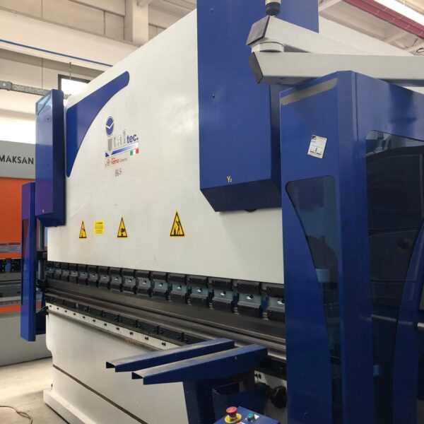 PRESSA PIEGATRICE ITALTEC 3000X160 USATA