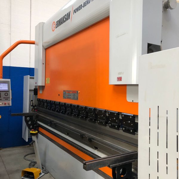 PRESSA PIEGATRICE ERMAKSAN 3100x135