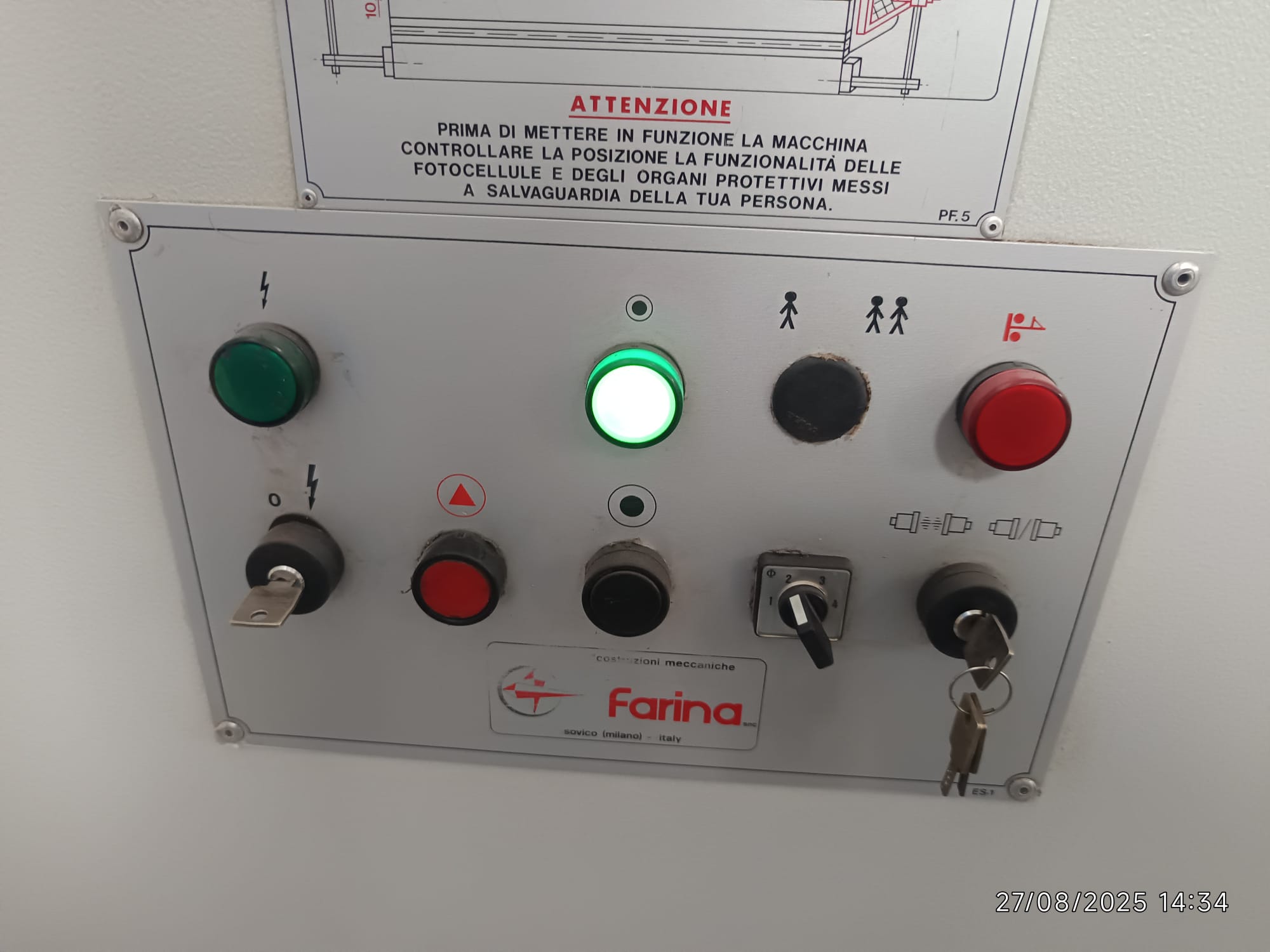 PRESSA PIEGATRICE IDRAULICA SINCRONIZZATA "F.LLI FARINA" USATA 6 PRESSA PIEGATRICE FARINA USATA