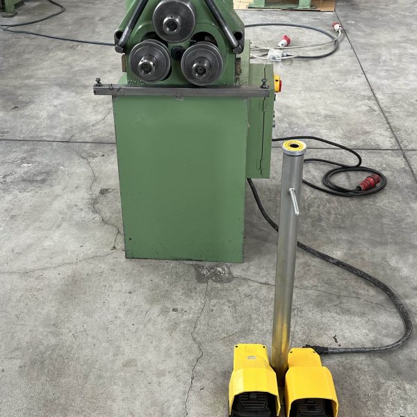 CURVAPROFILATI COMAC USATA