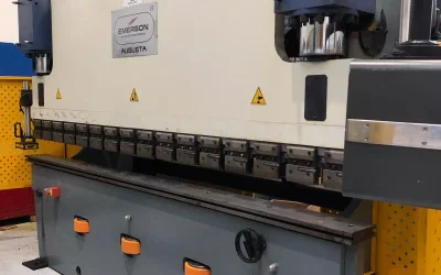 PRESSA PIEGATRICE “EMERSON” 2 ASSI USATA