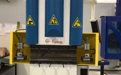 PRESSA PIEGATRICE “FARINA” MOD. JUNIOR USATA